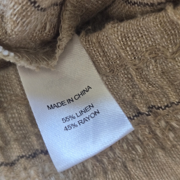 Drew Linen Blend 2-Piece Set: Scoop Neck Crop Top & Wide-Leg Pants - Picture 7 of 14